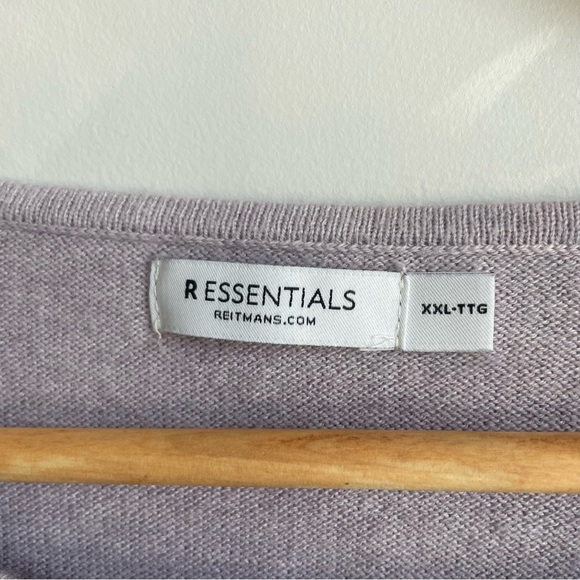 Reitmans Sweater - Picture 3 of 4